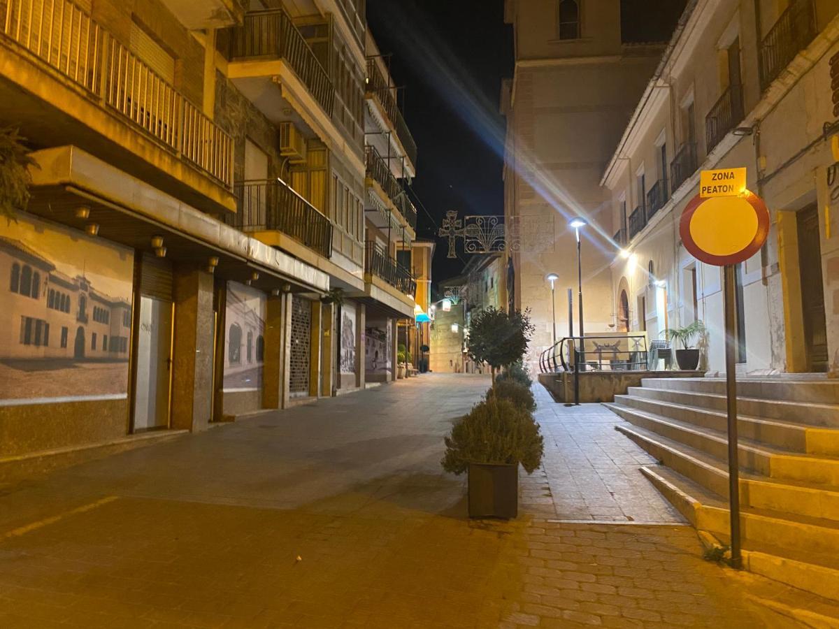 Alojamiento Central Caravaca Caravaca De La Cruz Exterior foto